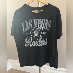 Las Vegas Raiders NFL Oversized T-Shirt Large – Vintage 90s Streetwear Football